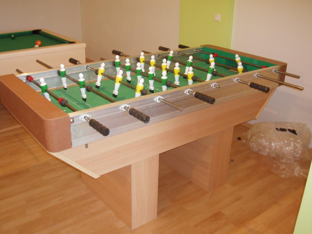 Οικονομικό ποδοσφαιράκι ελληνικής κατασκευής